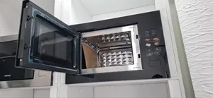 Full Digital Microwave 28l All Black Mirror Black Front