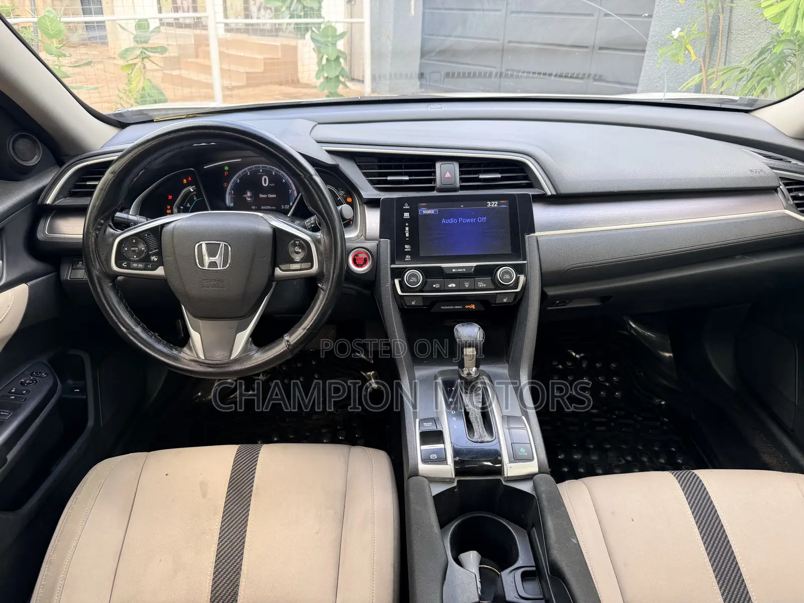 Honda Civic 2018 White