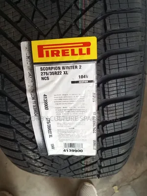 Original Pirelli 275/35r22 Tyres Available for All Cars