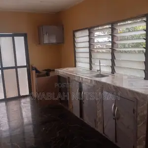 1bdrm House in Cold Store for rent