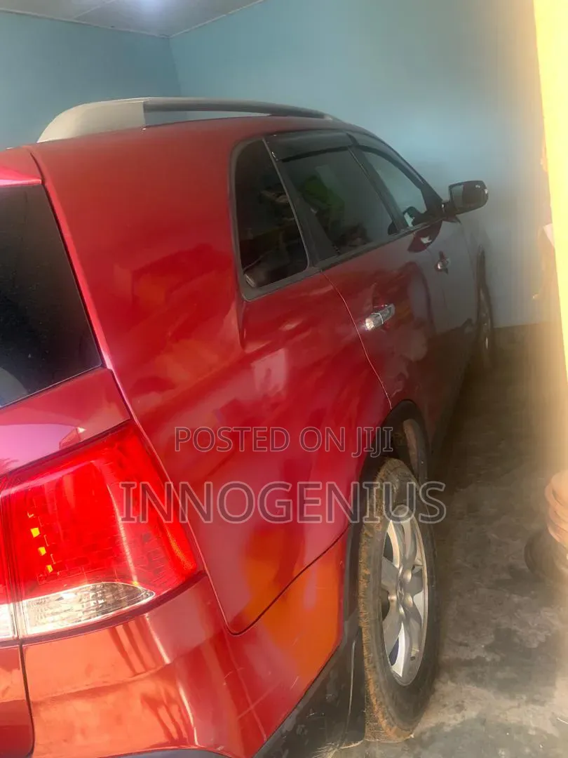 Kia Sorento 2013 Red