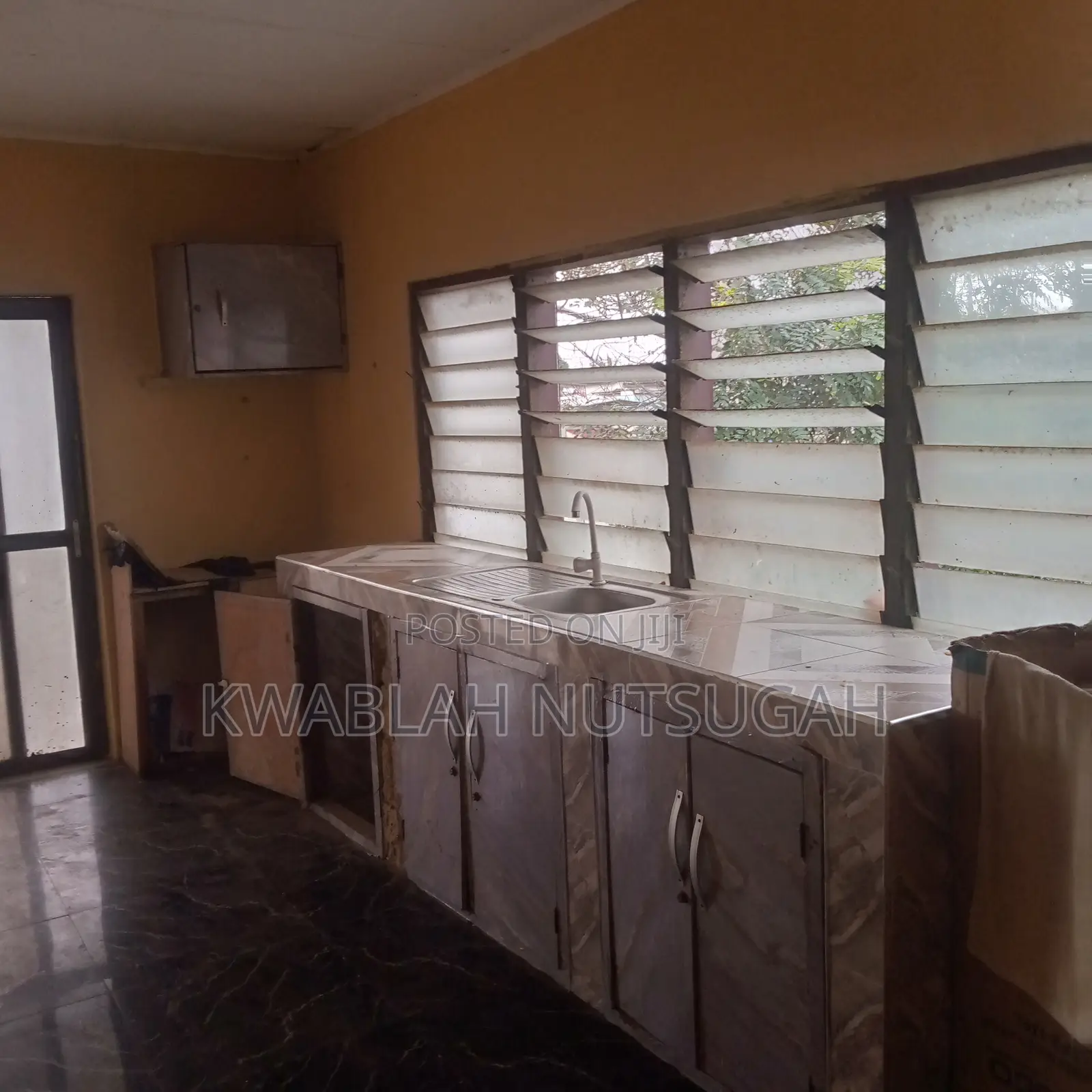 1bdrm House in Cold Store for rent