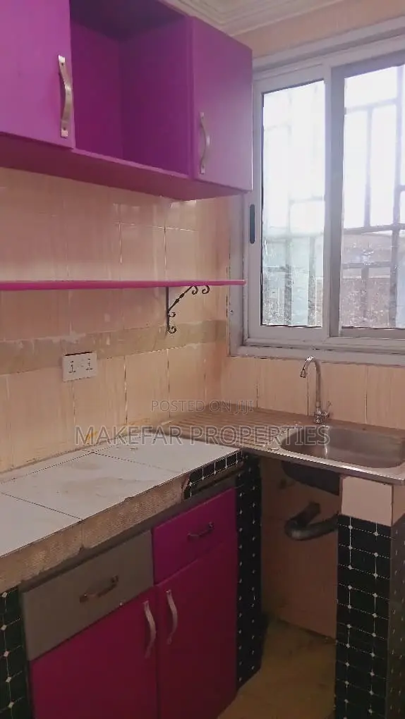 2bdrm Apartment in School Junction for rent