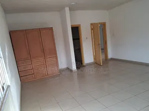 5bdrm House in Volta Estate, Manet Court for rent