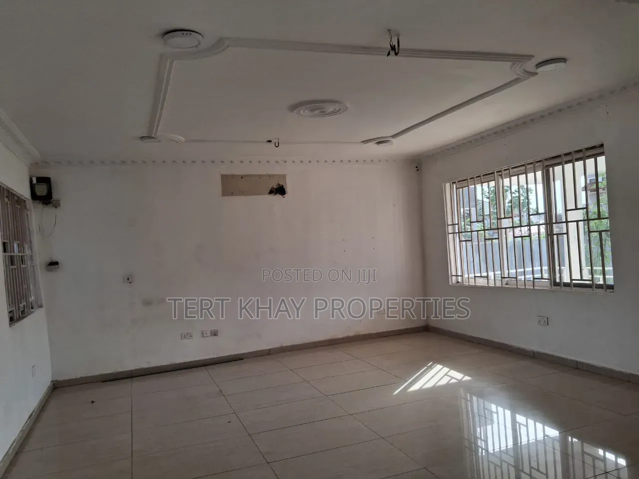 5bdrm House in Volta Estate, Manet Court for rent