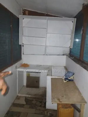 1bdrm Room & Parlour in Karikari, Exhibition for rent