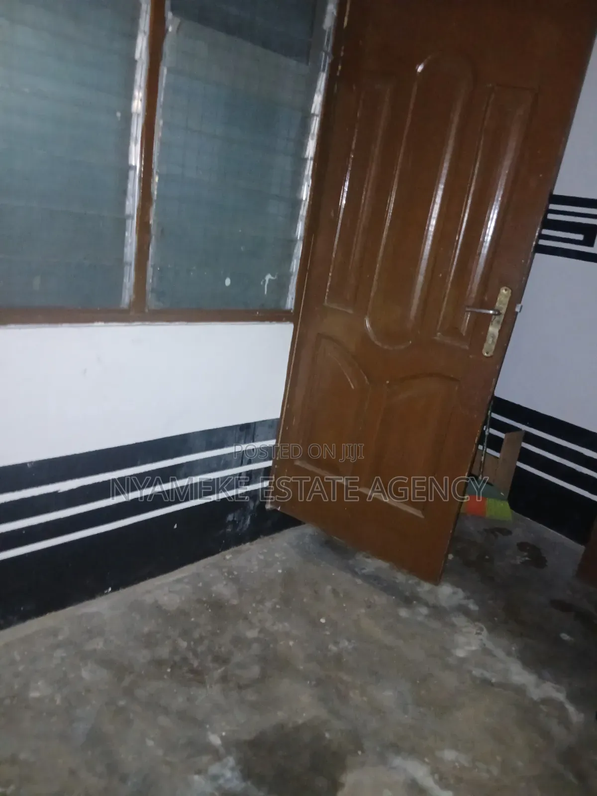 1bdrm Room & Parlour in Karikari, Exhibition for rent