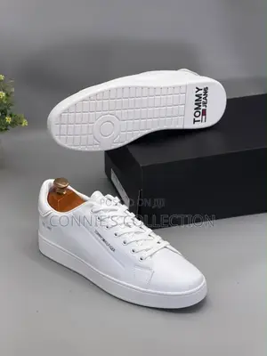 Fresh U.S. Polo Assn X Tommy Hilfiger Sleek Low-Top Design