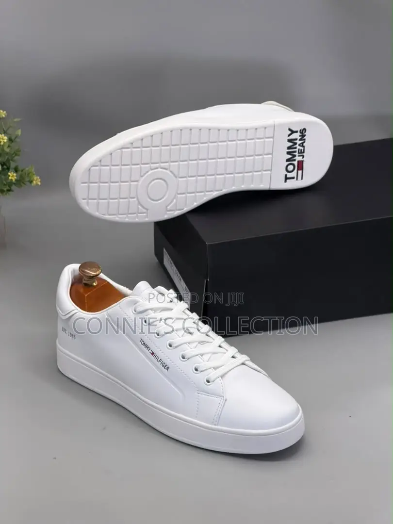 Fresh U.S. Polo Assn X Tommy Hilfiger Sleek Low-Top Design