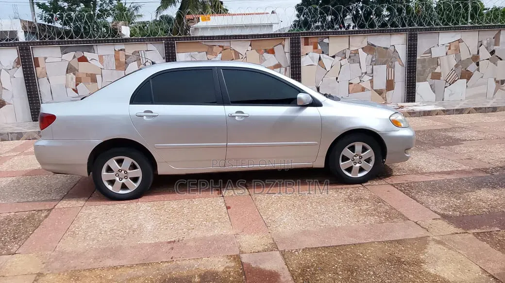Toyota Corolla LE 2007 Silver