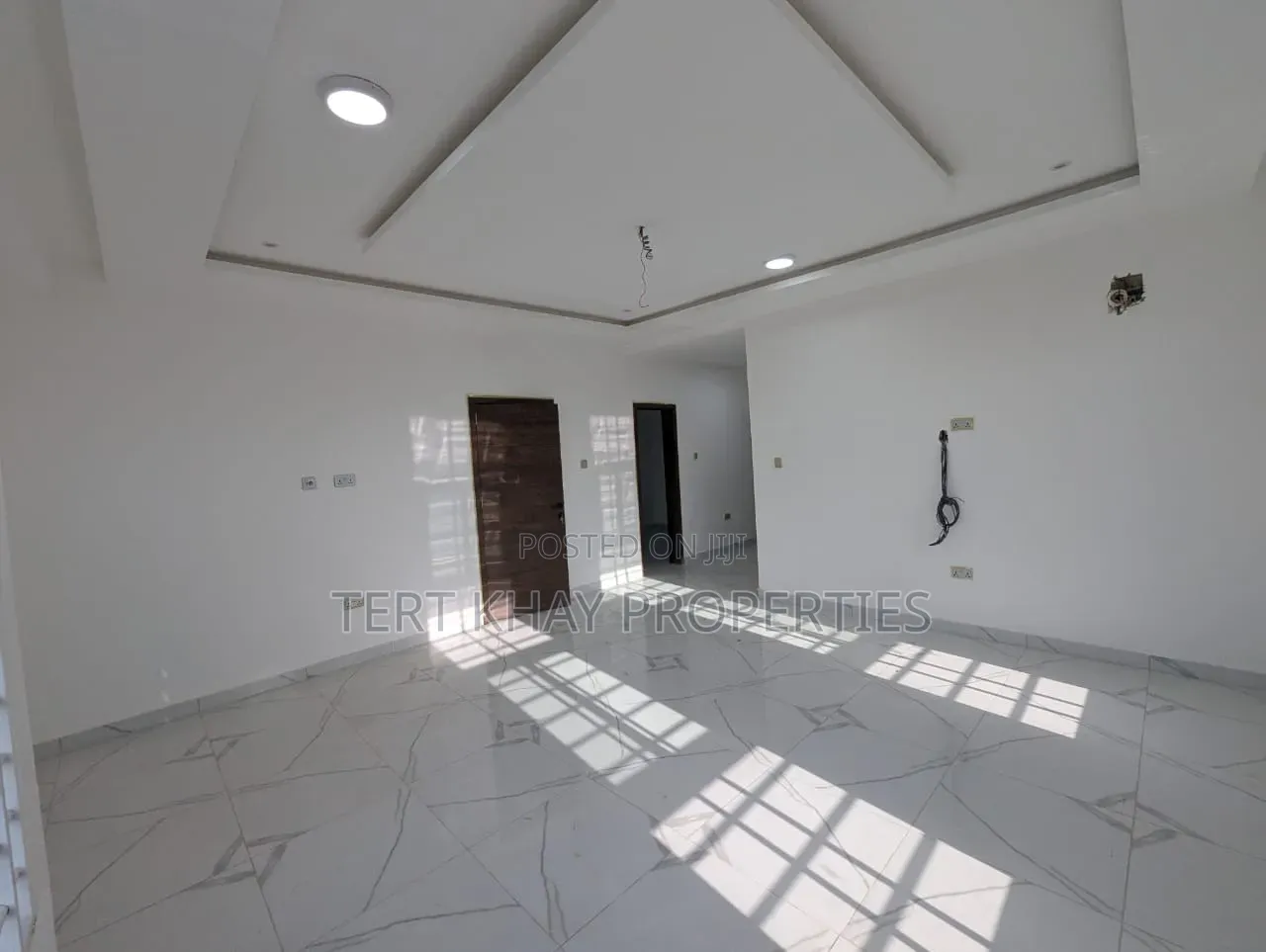 4bdrm House in Cfc Estate, The Mall for sale