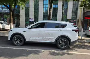 Jetour X70 Plus 2022 White