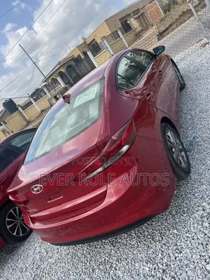 Hyundai Elantra Limited 2018 Red