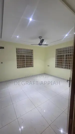 4bdrm House in Tech Kwamo, Kumasi Metropolitan for sale