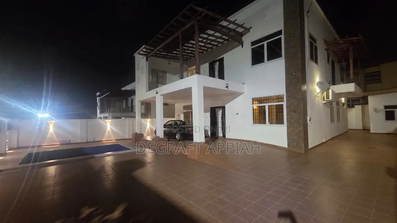 4bdrm House in Tech Kwamo, Kumasi Metropolitan for sale