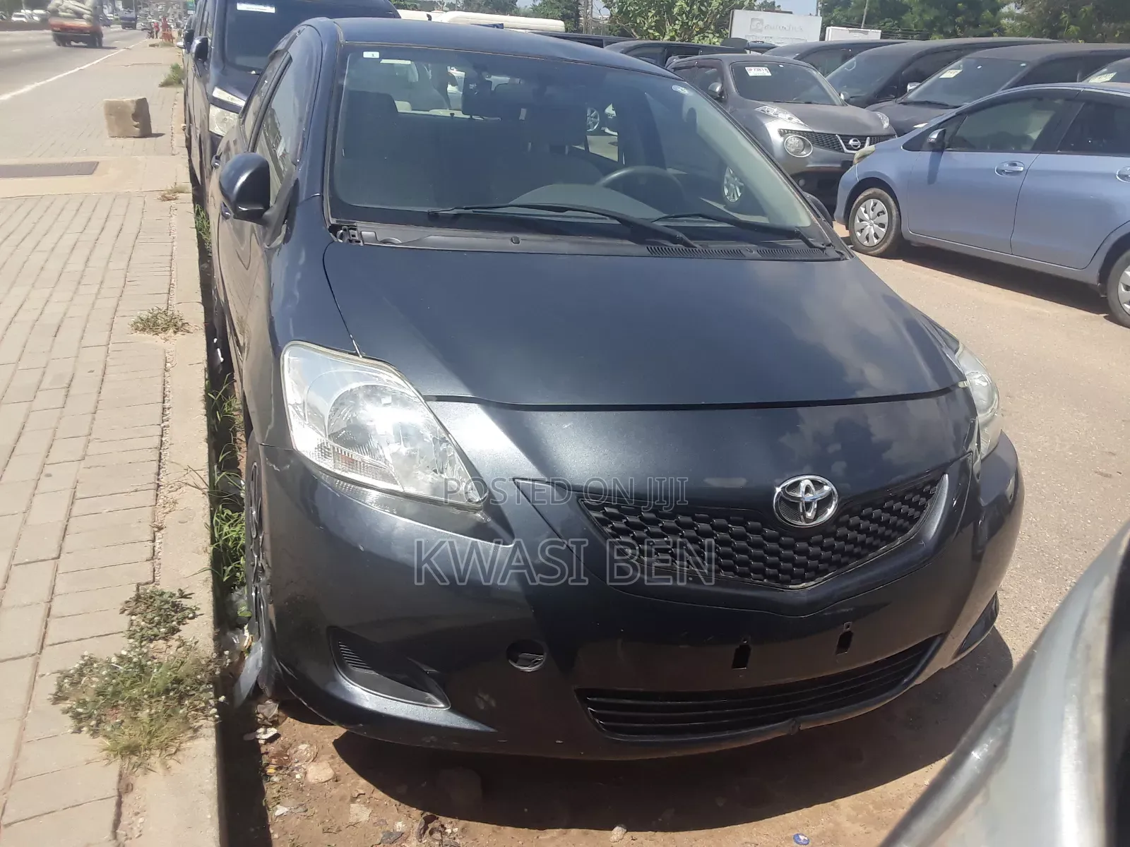 Toyota Belta 2010 Black