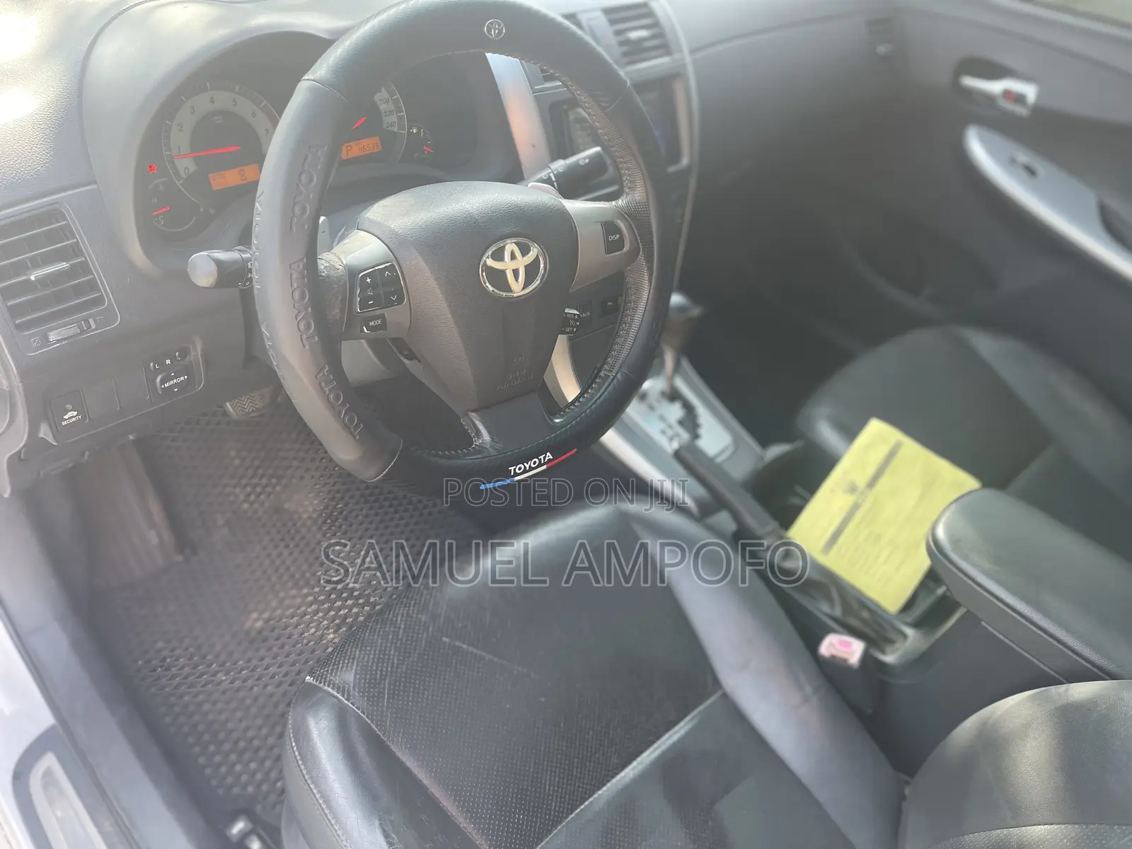 Toyota Corolla Altis 2013 White