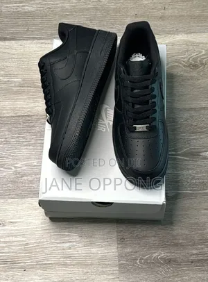 Air Force 1 07 Low Triple Black All Black Classic Mens Sneakers