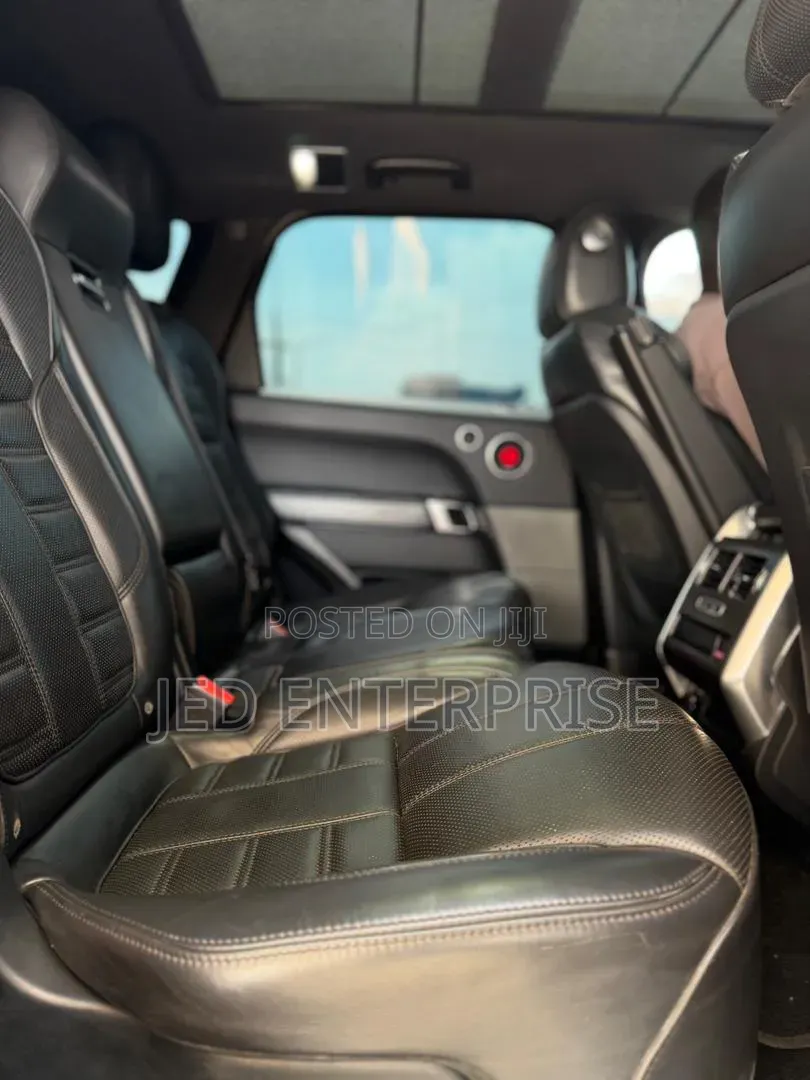 Land Rover Range Rover 3.0L V6 Supercharged HSE 2019 Blue