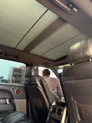 Land Rover Range Rover 3.0L V6 Supercharged HSE 2019 Blue