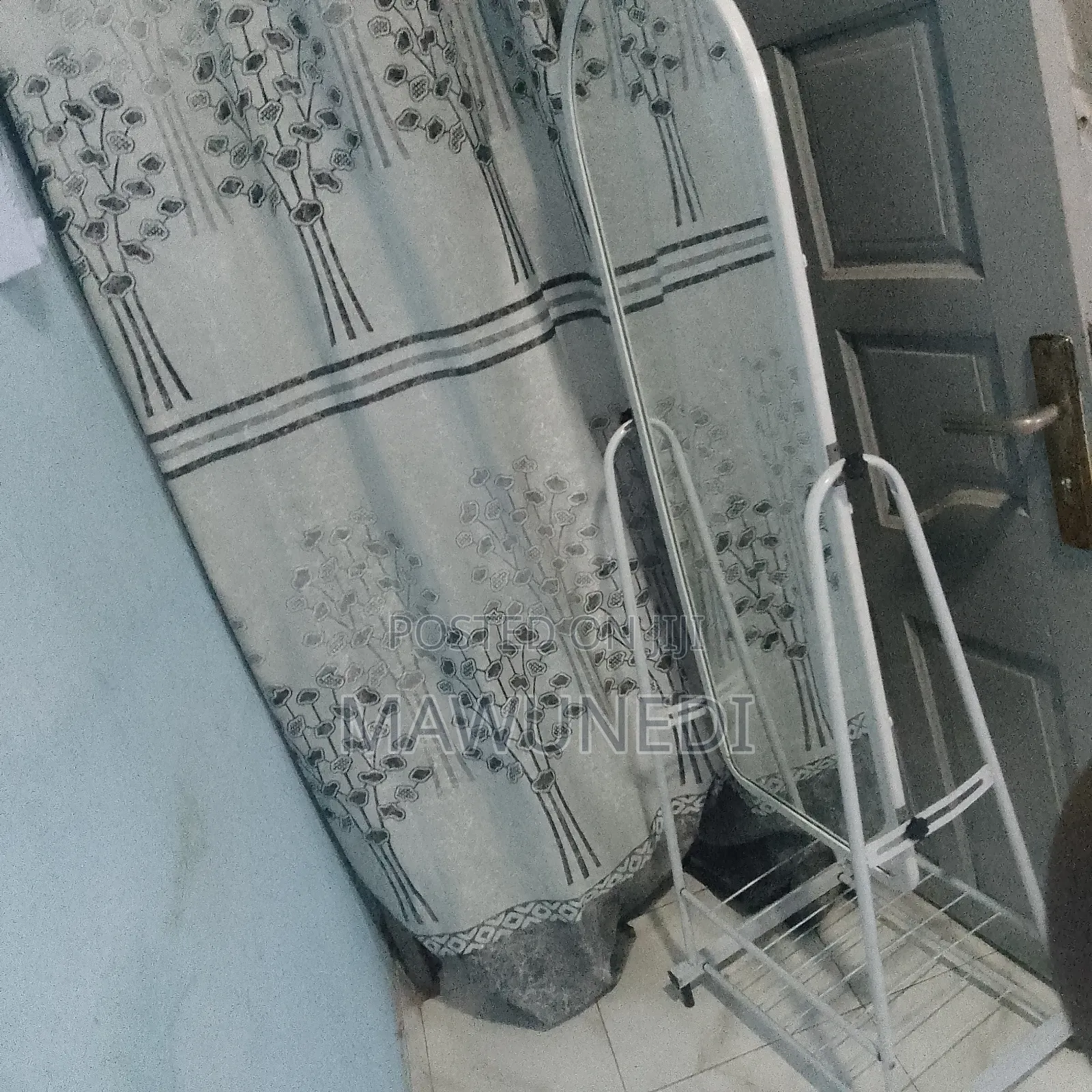 Mirror With Stand