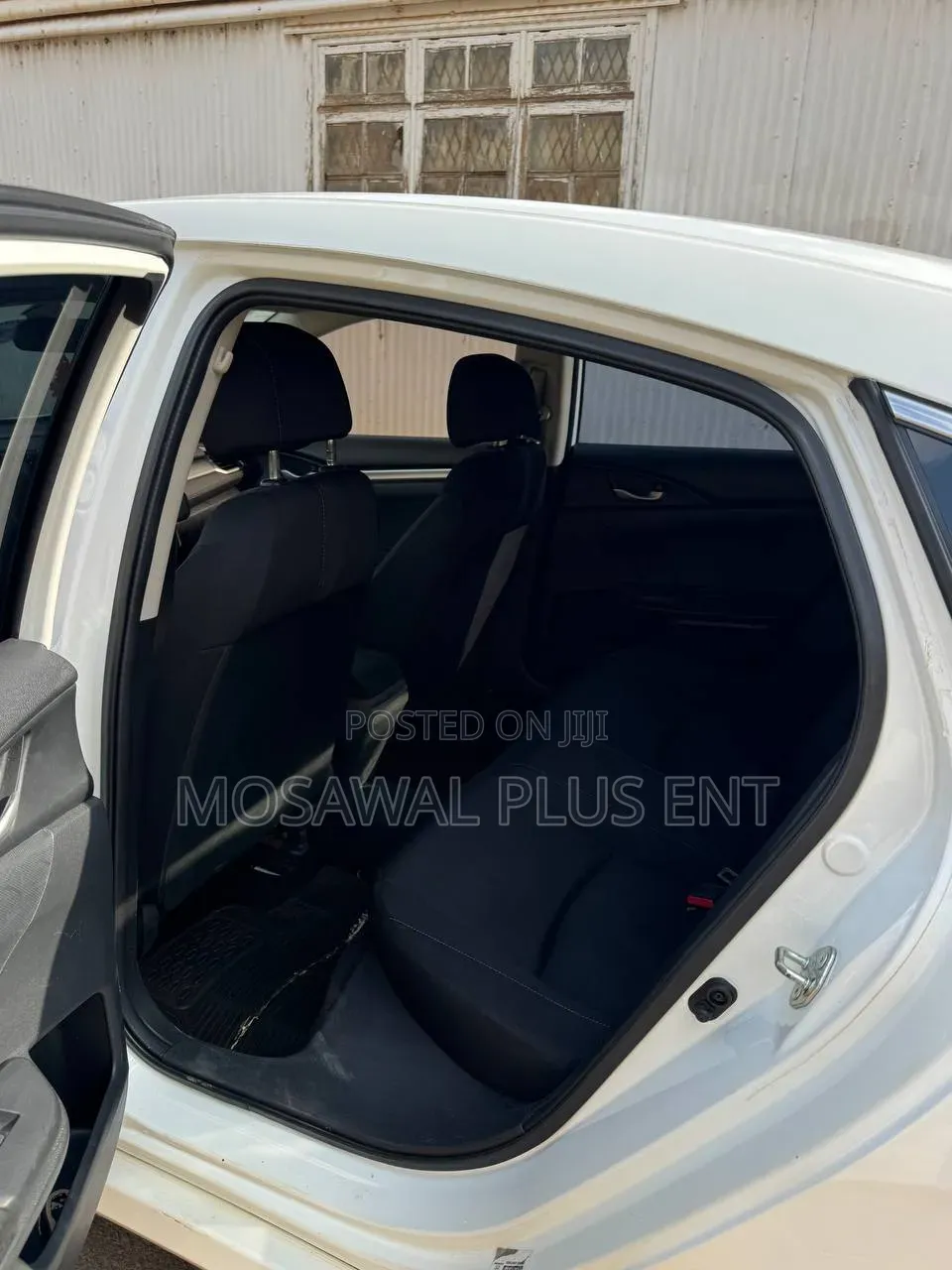 Honda Civic EX Sedan 2018 White