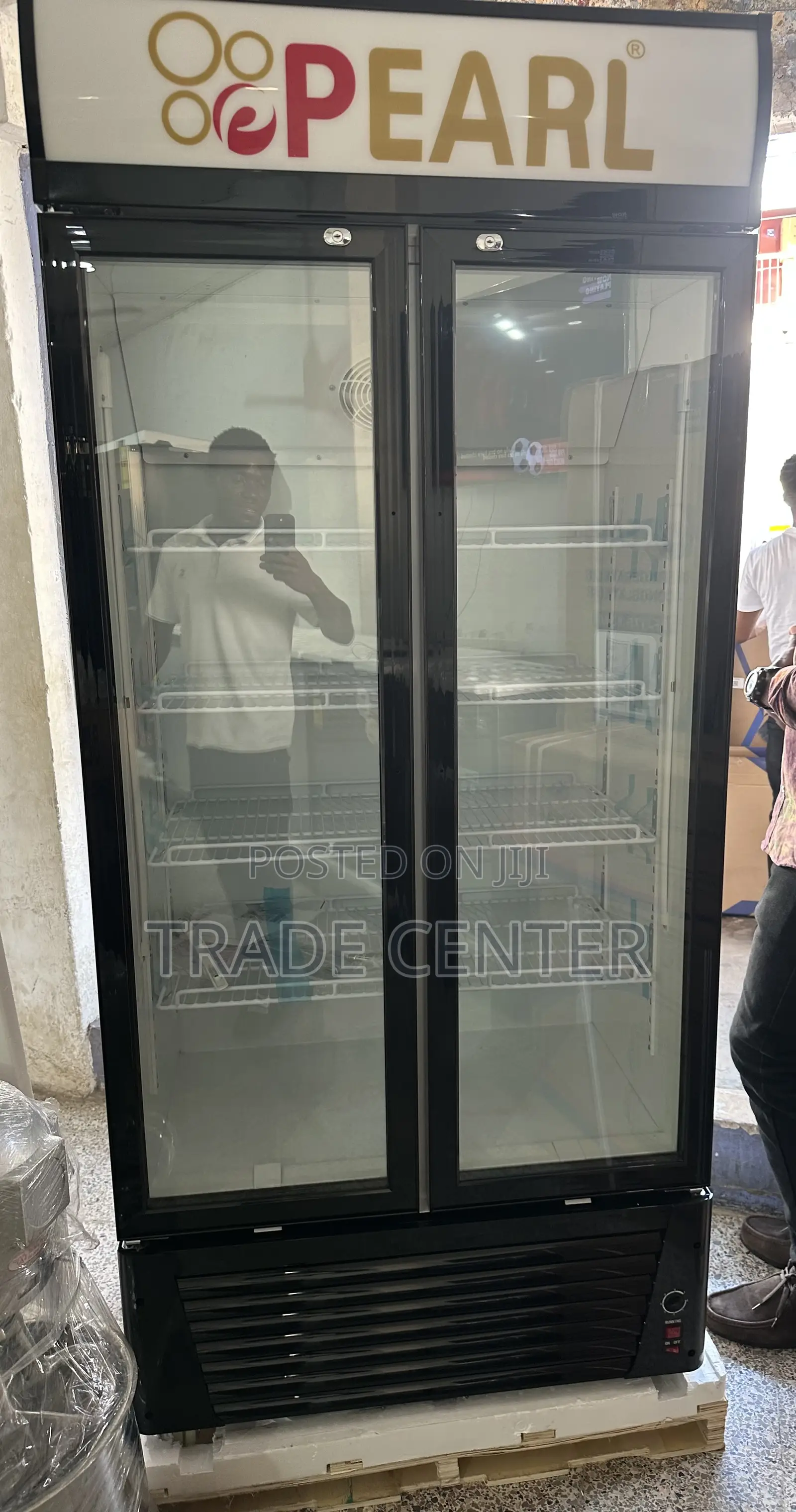 Pearl Display Fridge