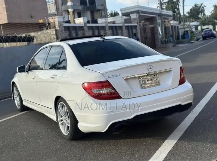 Mercedes-Benz C250 2014 White