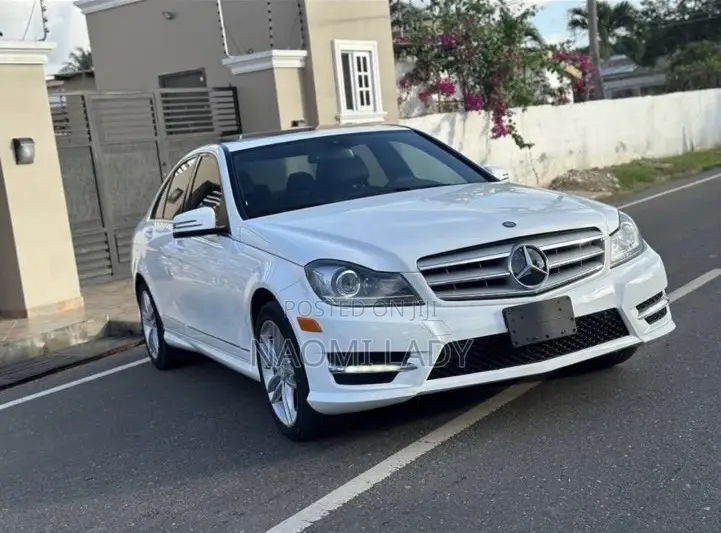 Mercedes-Benz C250 2014 White