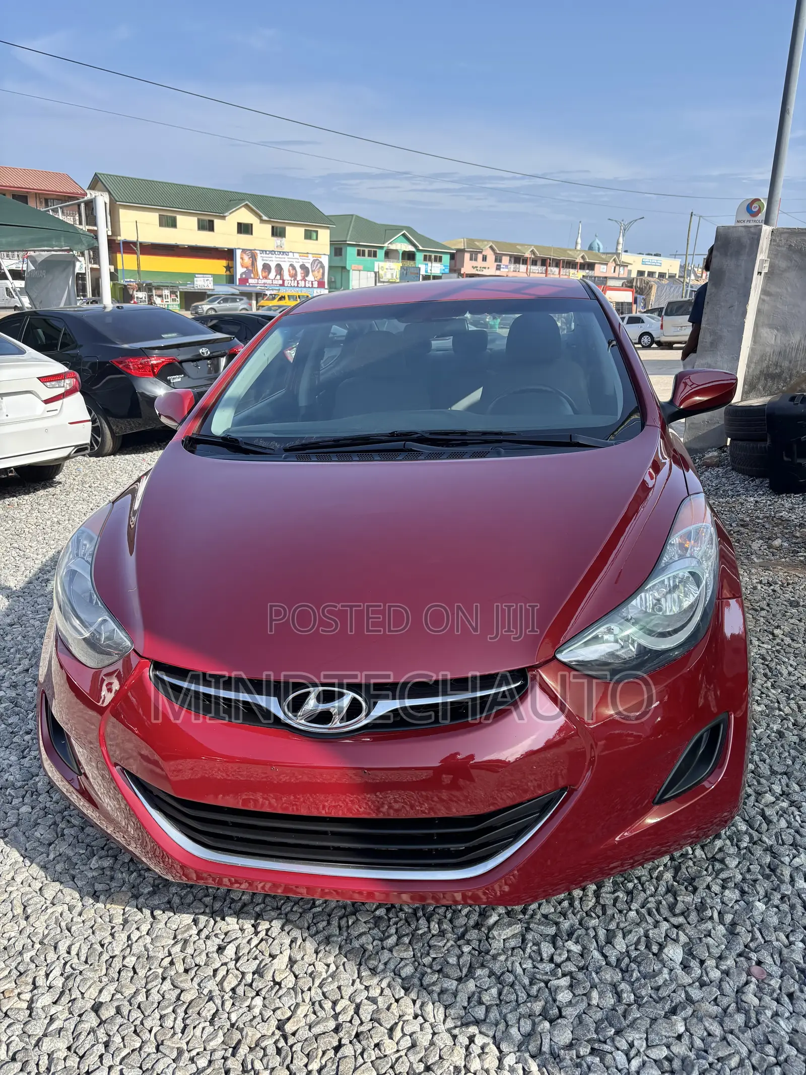 Hyundai Elantra Limited Sedan FWD (1.8L 4cyl 6A) 2013 Red