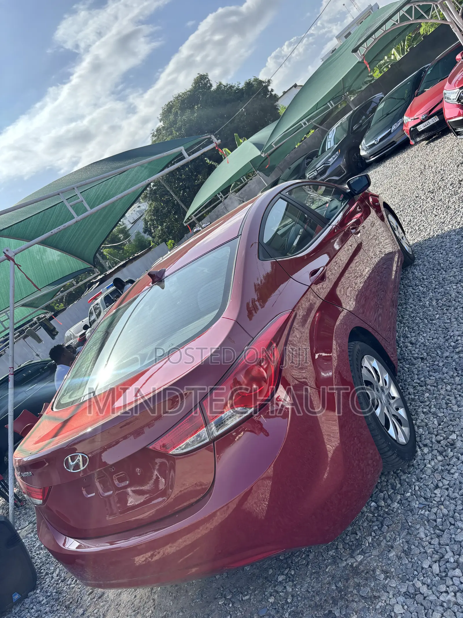 Hyundai Elantra Limited Sedan FWD (1.8L 4cyl 6A) 2013 Red