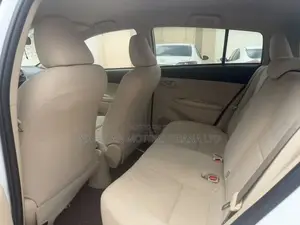 Toyota Yaris 2017 White