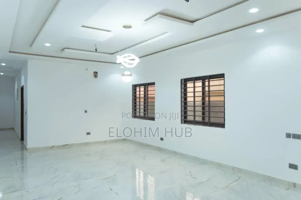 4bdrm House in Oyarifa, Accra Metropolitan for sale