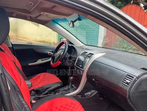 Toyota Corolla 2011 Gray