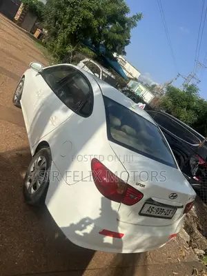Hyundai Elantra 1.6 Automatic 2009 White