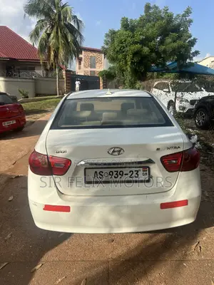 Hyundai Elantra 1.6 Automatic 2009 White