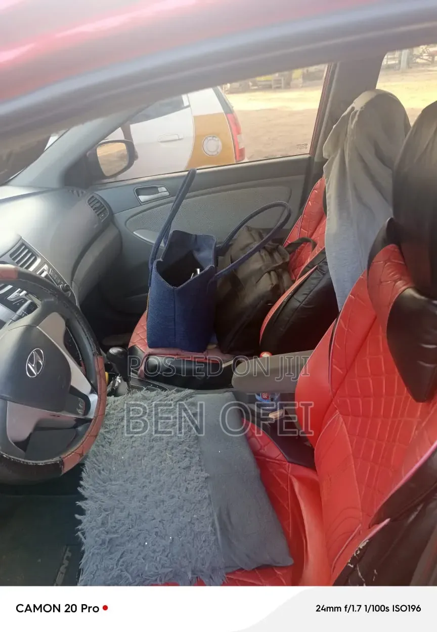 Hyundai Accent GLS Automatic 2011 Red