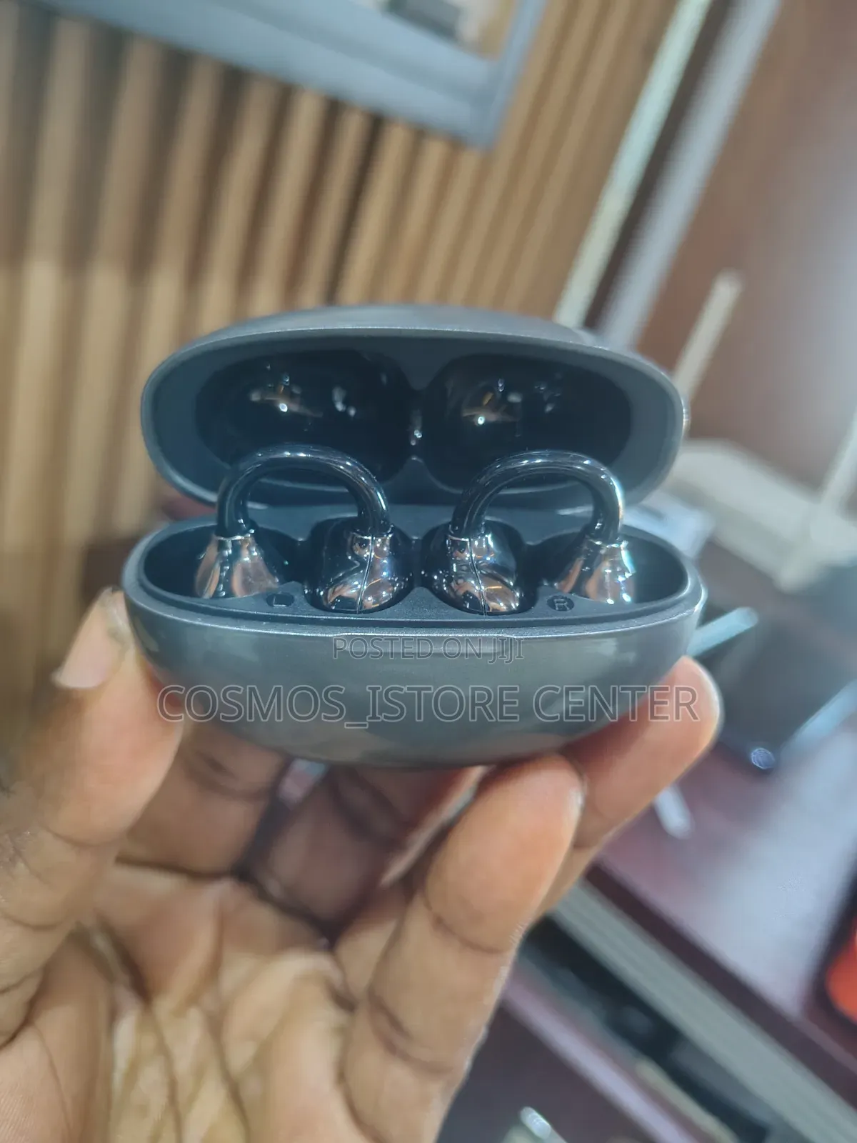 Wireless Earbuds