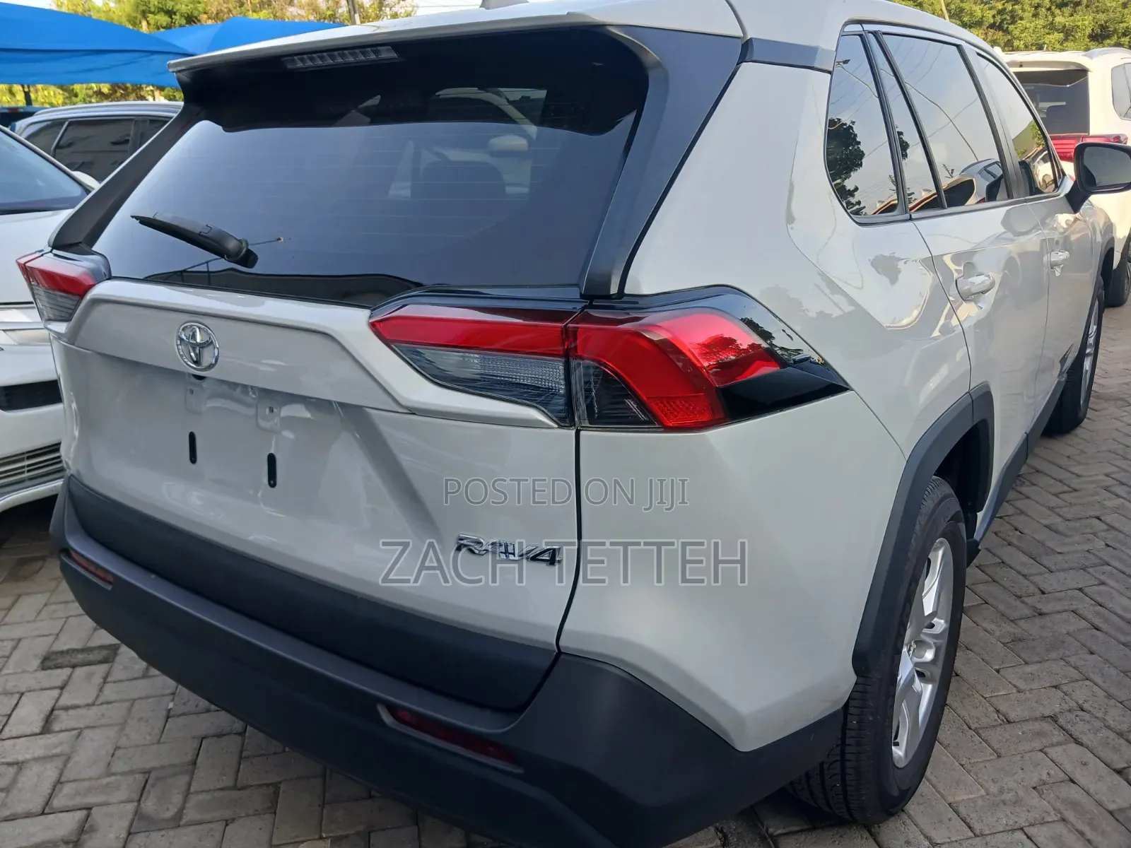 Toyota RAV4 2020 Gray