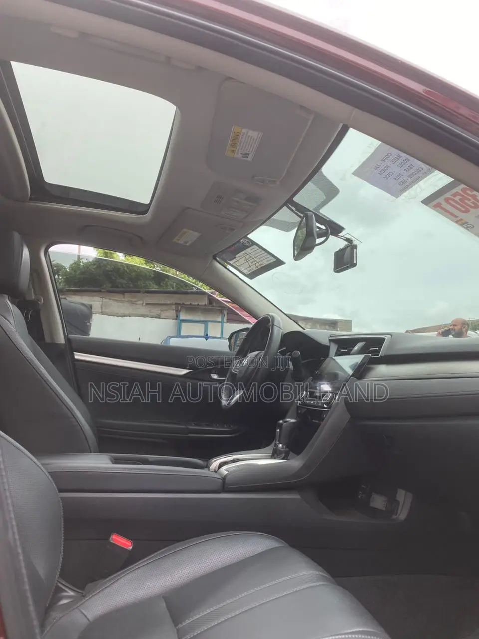 Honda Civic 2018 Red