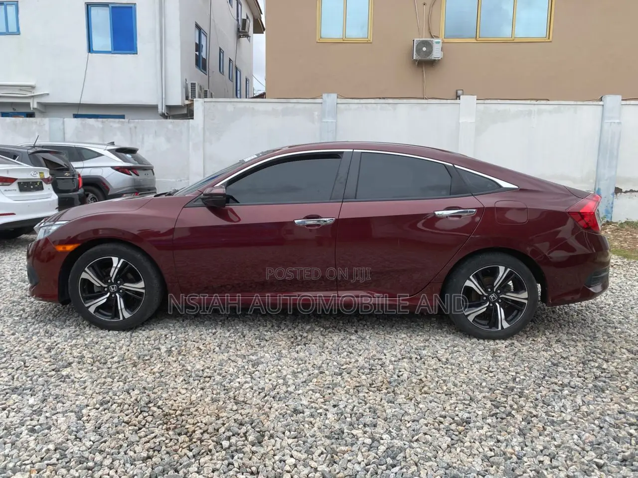 Honda Civic 2018 Red