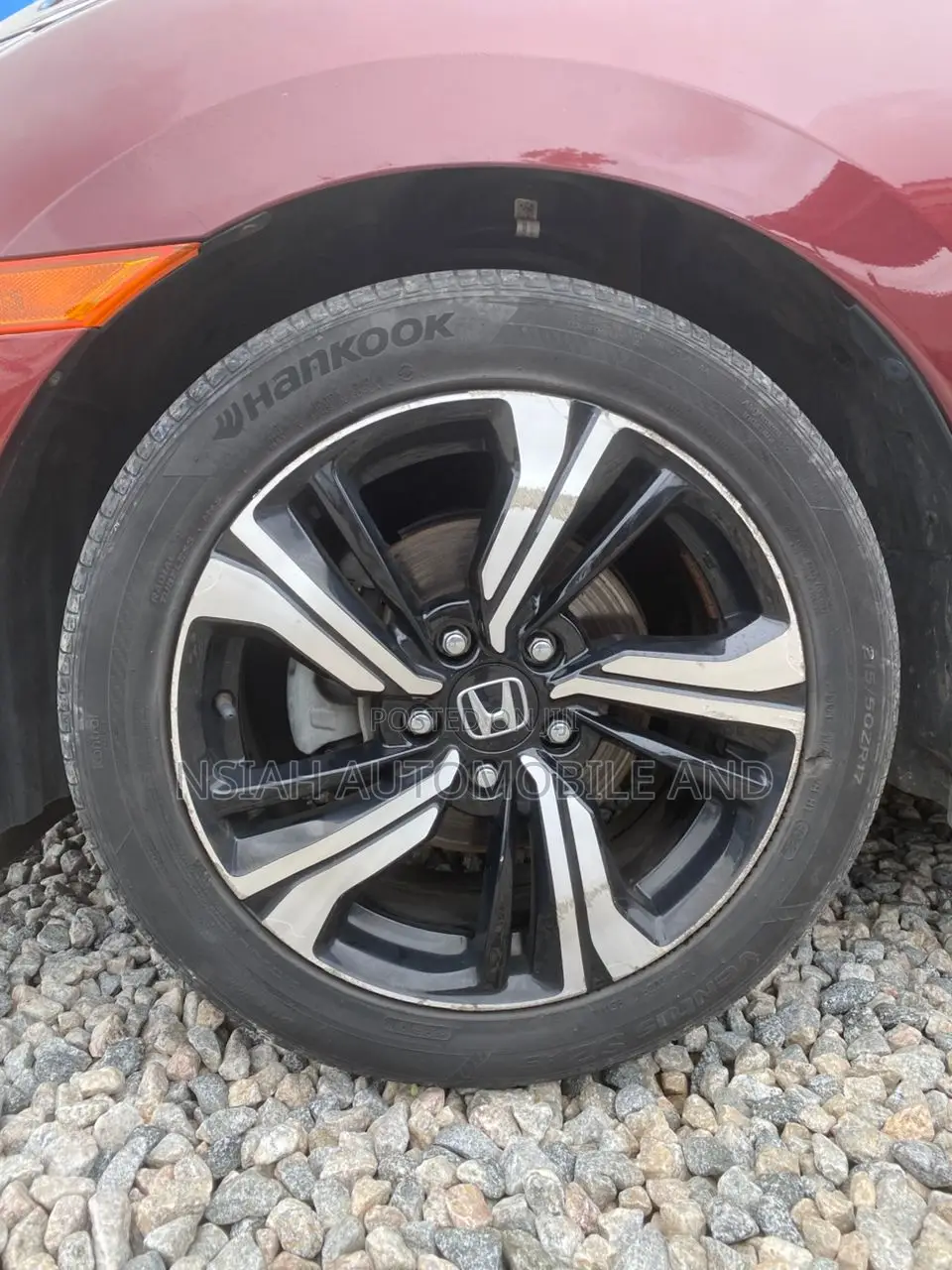 Honda Civic 2018 Red