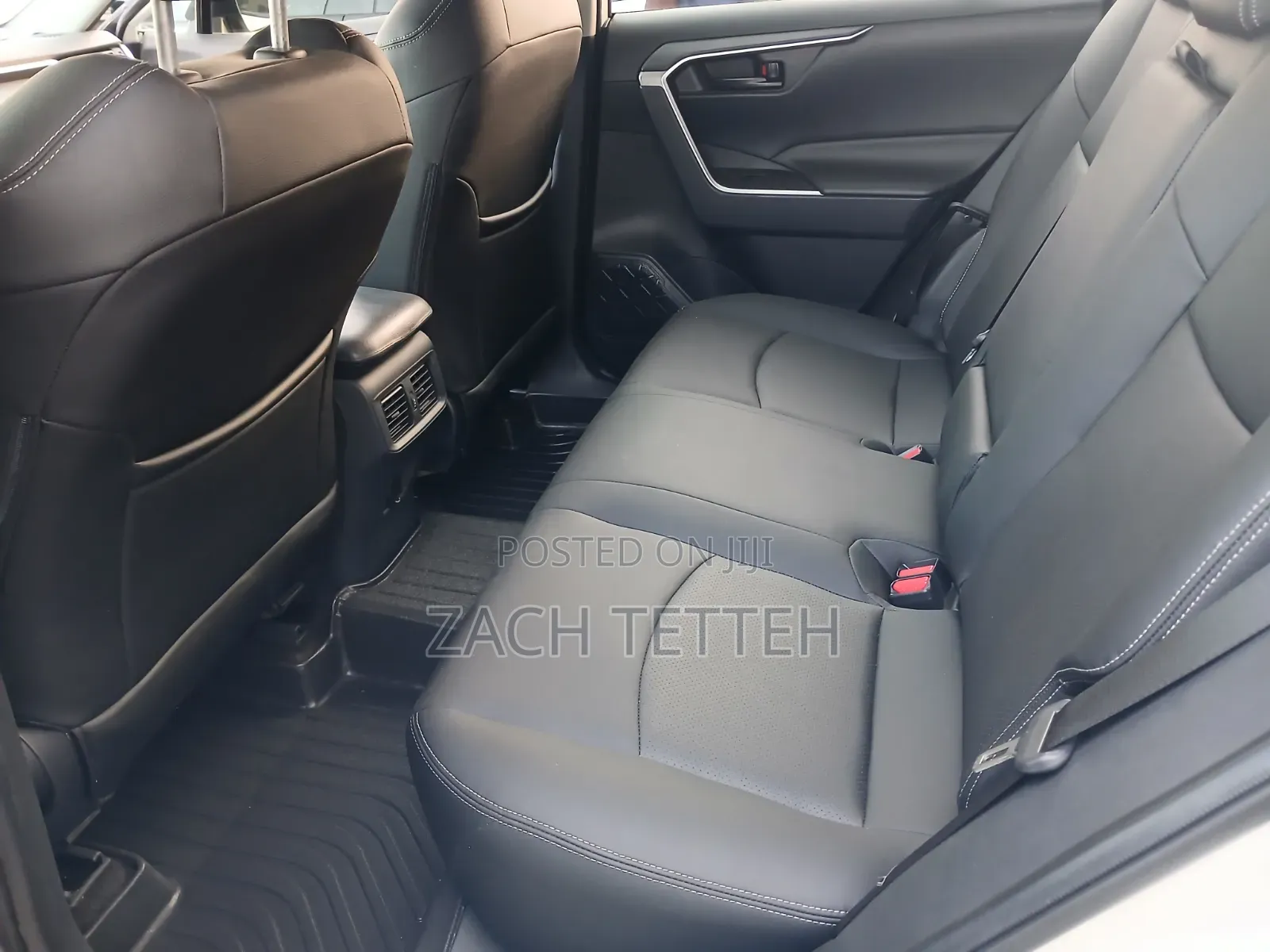 Toyota RAV4 2020 Gray