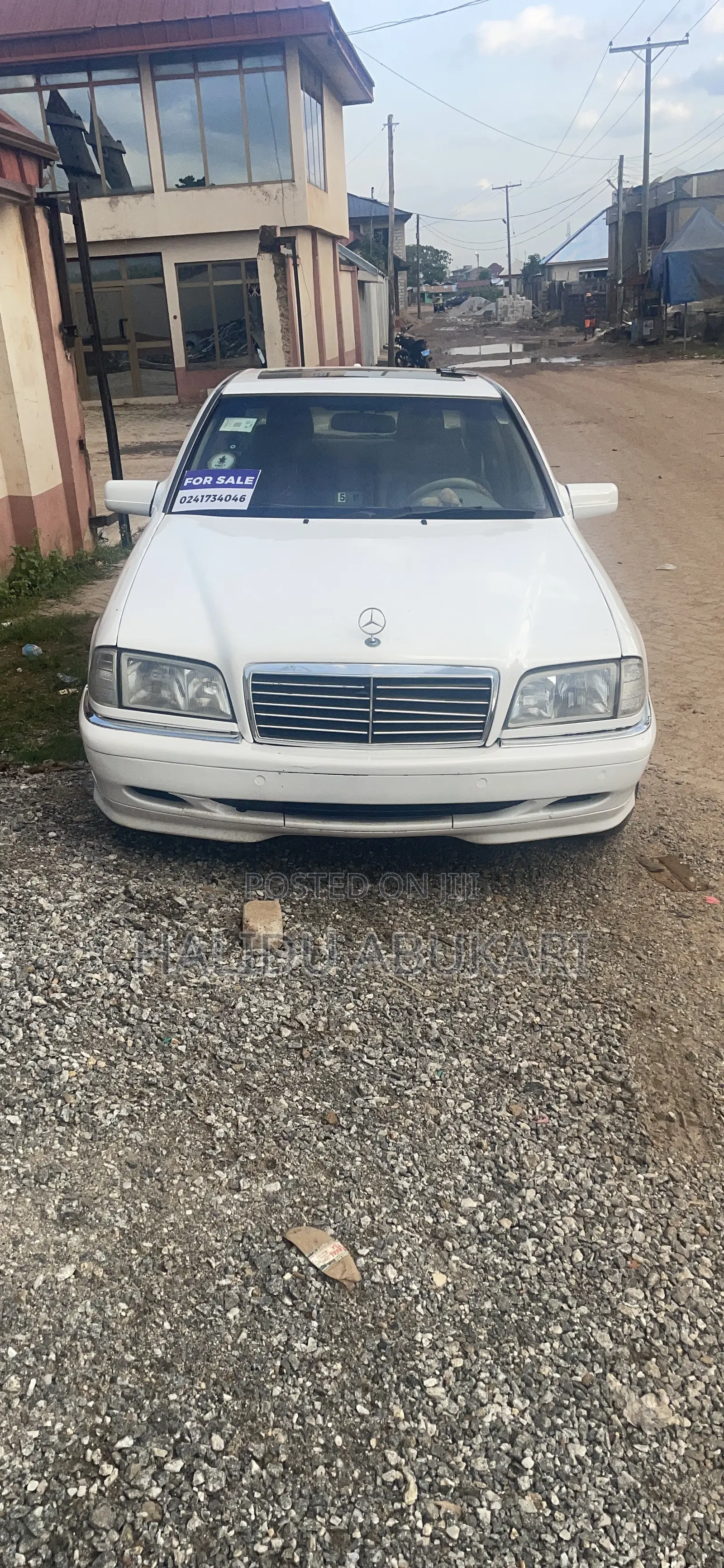 Mercedes-Benz C180 2025 White