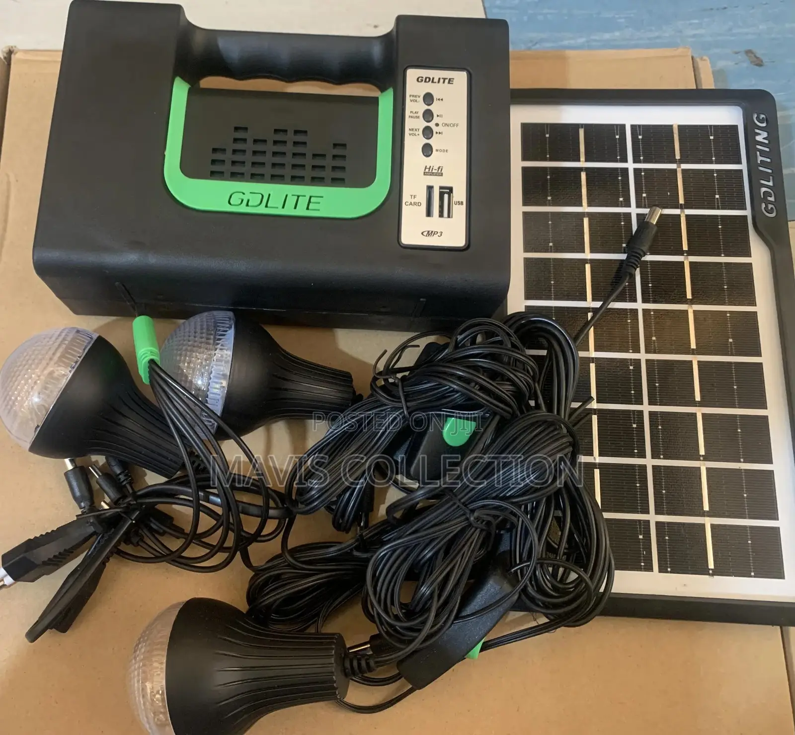 Solar Light And Panel With Three Bulbs