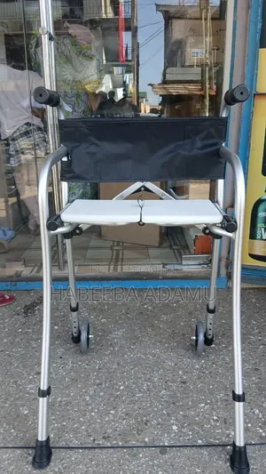 Walker With Wheels / Zimmer Frame