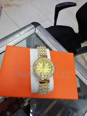 Watch (Oman Jewellery)