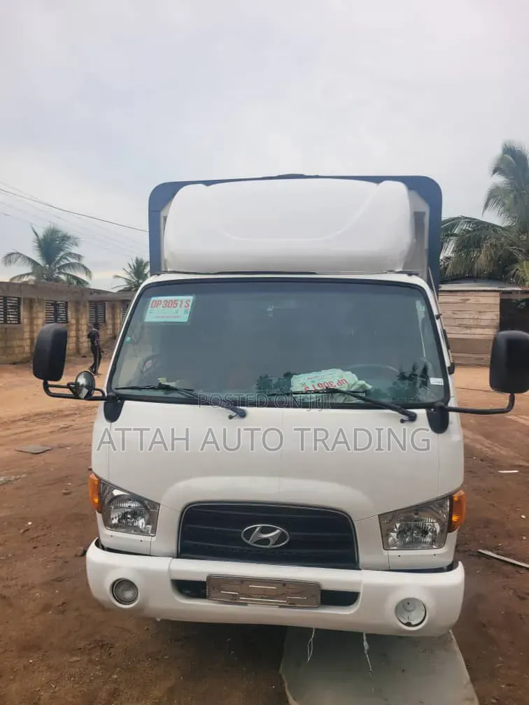 Wings Truck for Sale