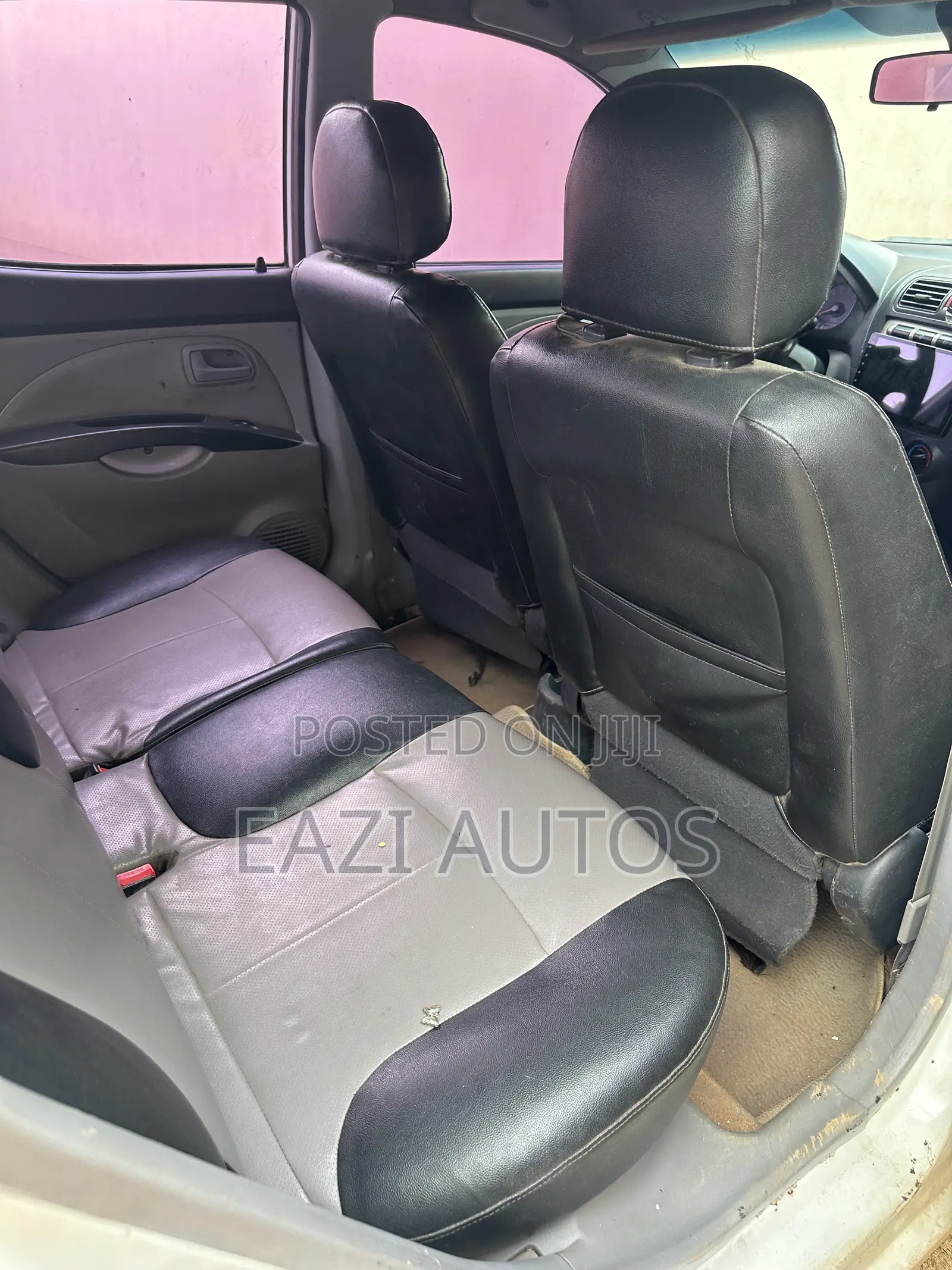 Kia Morning 2010 Off white