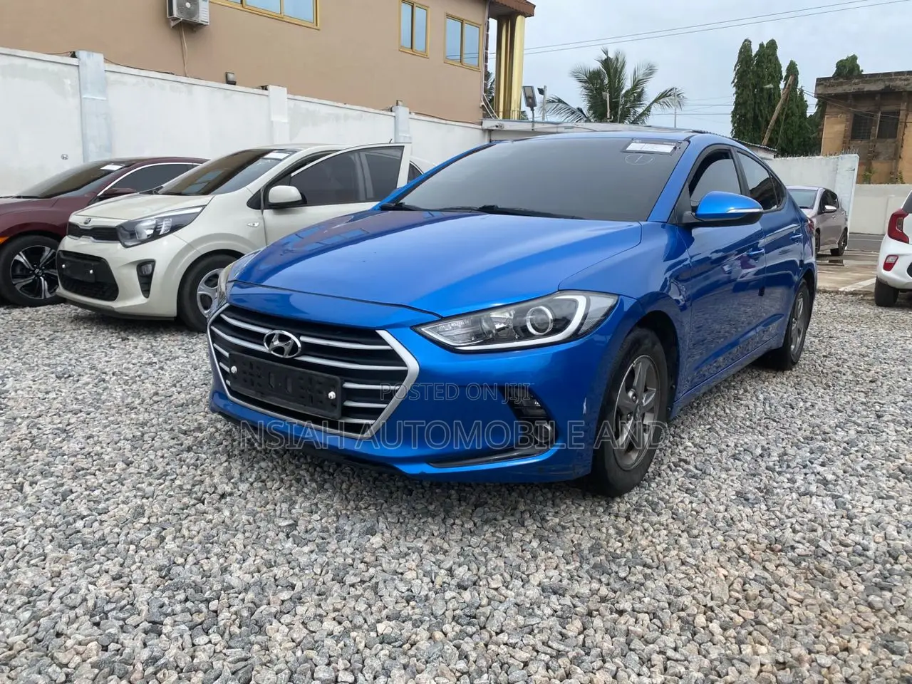 Hyundai Avante 2017 Blue